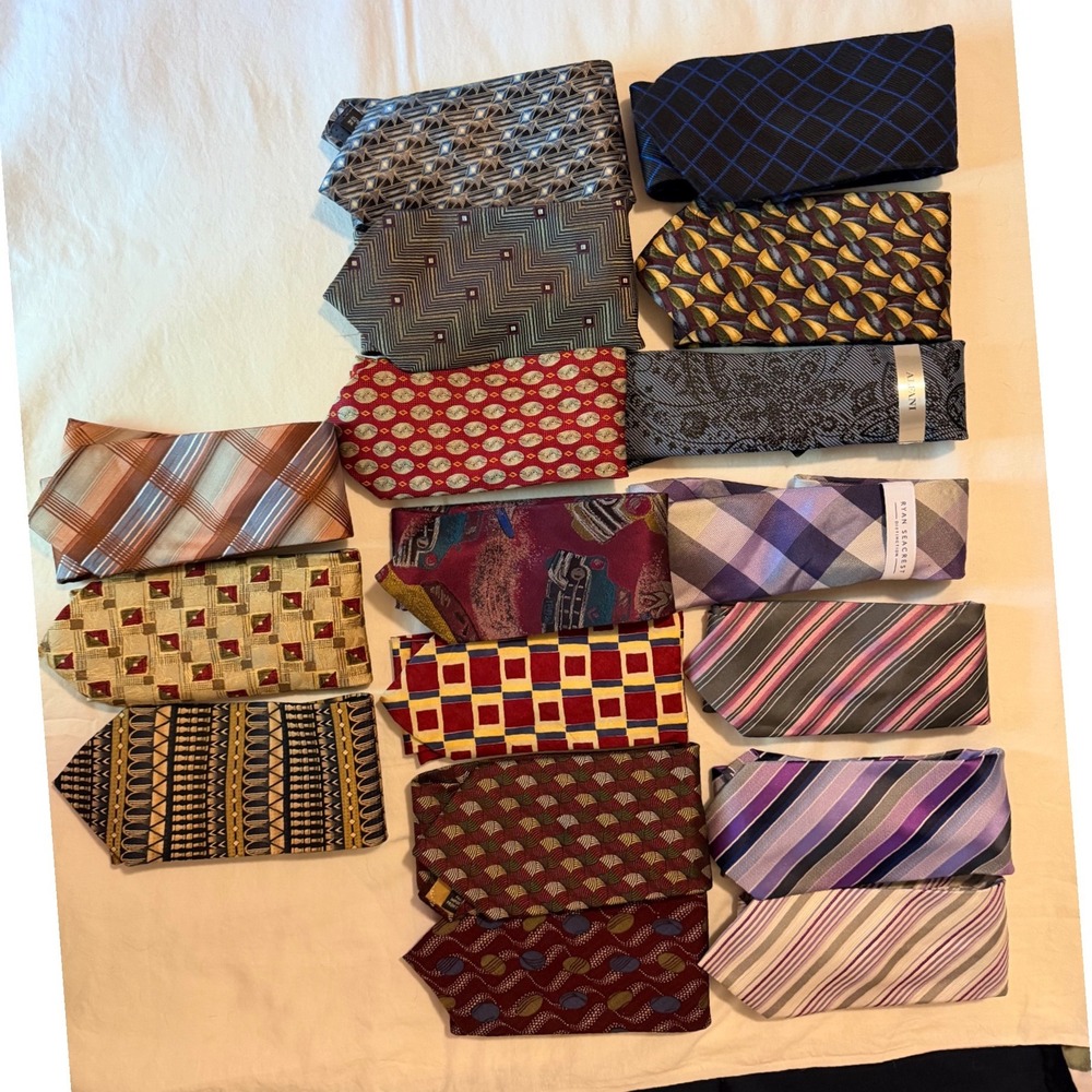 Mens Designer Tie Lot 17Piece  Calvin Klein Kenneth Cole Alfani Professional